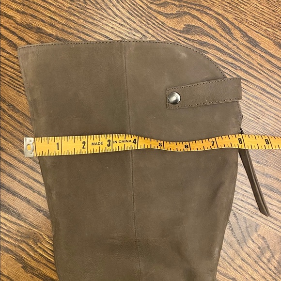 Like New Franco Sarto size 7.5 taupe/grey knee high wide calf boots. - Picture 10 of 11